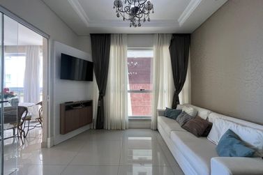 Apartamento &agrave; venda - 132m&sup2; - 