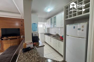 Apartamento para alugar - 87m&sup2; - Centro