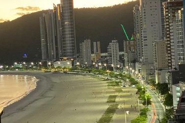 Apartamento para alugar - 55m&sup2; - Centro