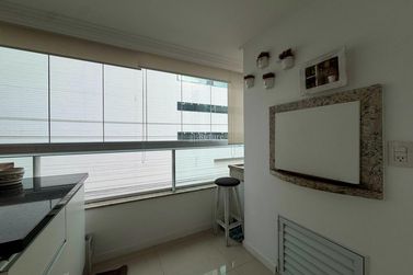 Apartamento &agrave; venda - 227m&sup2; - Centro