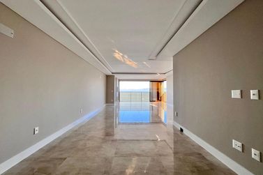 Apartamento &agrave; venda - 185m&sup2; - Centro