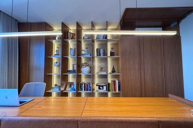 Apartamento &agrave; venda - 222m&sup2; - Centro