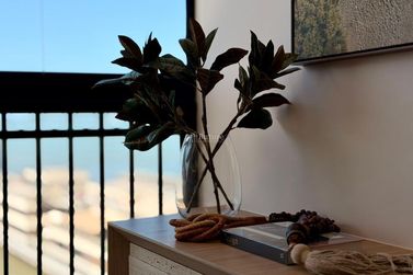 Apartamento &agrave; venda - 200m&sup2; - Meia Praia