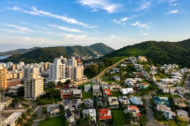 Apartamento &agrave; venda - 107m&sup2; - Praia Brava