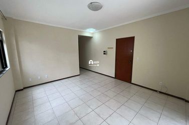 Apartamento para alugar - 150m&sup2; - Centro