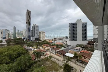Apartamento &agrave; venda - 157m&sup2; - Pereque