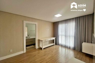 Apartamento para alugar - 120m&sup2; - Centro