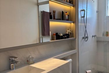 Apartamento &agrave; venda - 93m&sup2; - Meia Praia