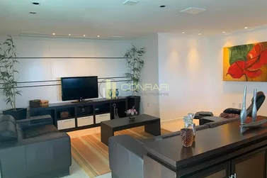 Apartamento &agrave; venda - 206m&sup2; - Meia Praia
