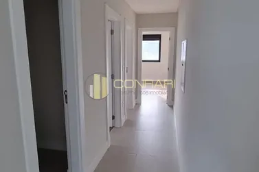 Apartamento &agrave; venda - 127m&sup2; - Meia Praia