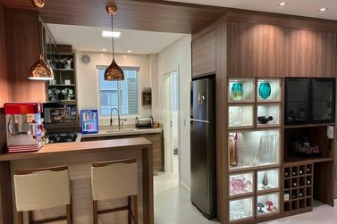 Apartamento &agrave; venda - Meia Praia