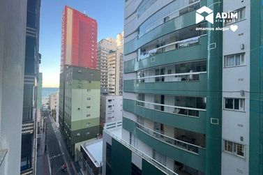 Apartamento para alugar - 140m&sup2; - Centro