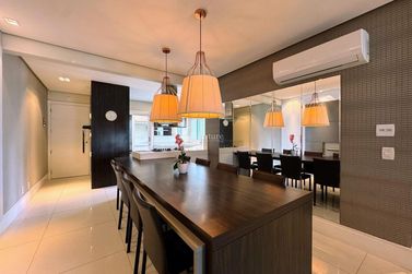 Apartamento &agrave; venda - 128m&sup2; - Centro