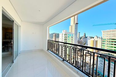 Apartamento &agrave; venda - 160m&sup2; - Centro
