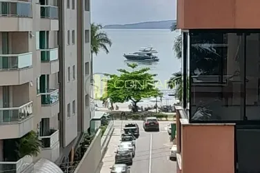 Apartamento &agrave; venda - 98m&sup2; - Centro