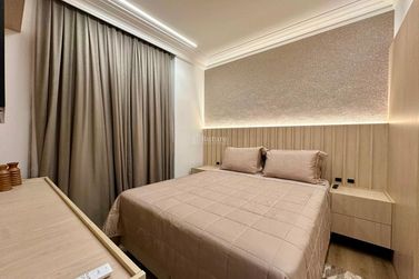 Apartamento &agrave; venda - 210m&sup2; - Centro