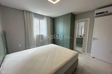 Apartamento &agrave; venda - 202m&sup2; - Meia Praia