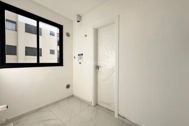 Apartamento &agrave; venda - 276m&sup2; - Meia Praia