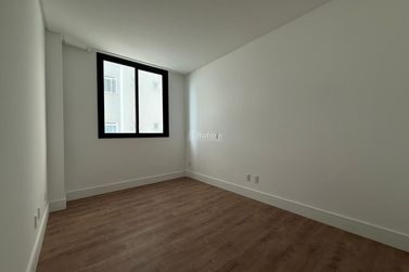Apartamento &agrave; venda - 144m&sup2; - Andorinha