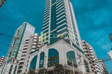 Apartamento &agrave; venda - 190m&sup2; - Meia Praia