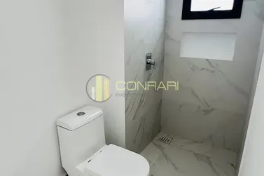 Apartamento &agrave; venda - 185m&sup2; - Meia Praia