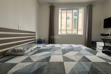 Apartamento &agrave; venda - 118m&sup2; - Meia Praia