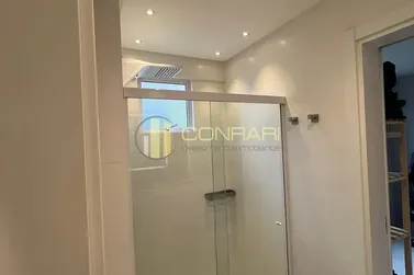 Apartamento para alugar - 107m&sup2; - meia praia