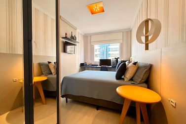 Apartamento &agrave; venda - 160m&sup2; - Meia Praia
