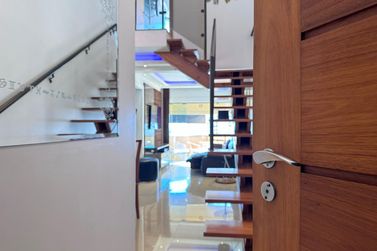Apartamento &agrave; venda - 115m&sup2; - Centro