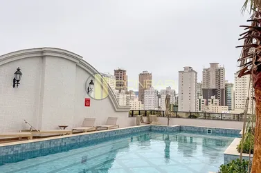 Apartamento &agrave; venda - 183m&sup2; - Meia Praia