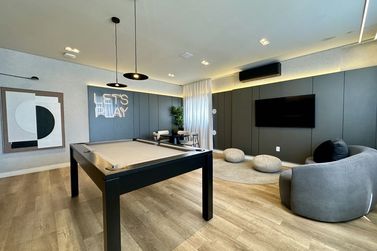 Apartamento &agrave; venda - 70m&sup2; - Meia Praia