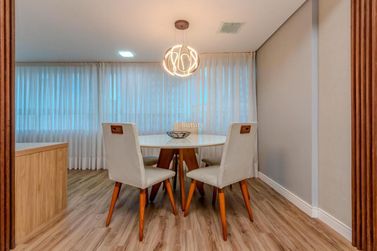 Apartamento &agrave; venda - 182m&sup2; - Pioneiros