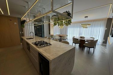 Apartamento &agrave; venda - Meia Praia
