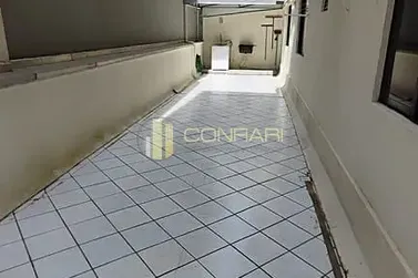 Apartamento &agrave; venda - 126m&sup2; - Meia Praia