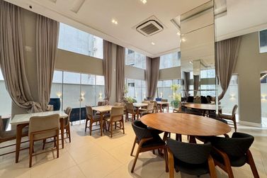 Apartamento &agrave; venda - 138m&sup2; - Centro