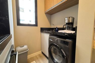 Loft &agrave; venda - 40m&sup2; - Meia Praia
