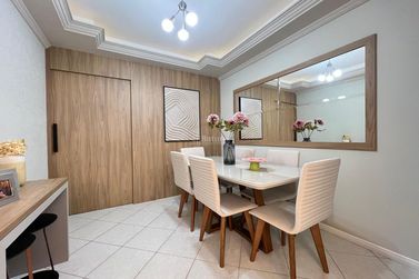 Apartamento &agrave; venda - 139m&sup2; - Meia Praia