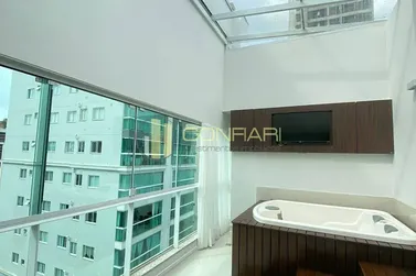 Apartamento &agrave; venda - 221m&sup2; - meia praia