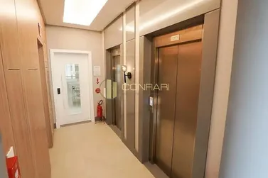 Apartamento &agrave; venda - 88m&sup2; - Meia Praia