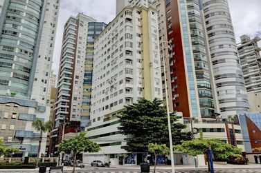 Apartamento &agrave; venda - 80m&sup2; - Barra Sul