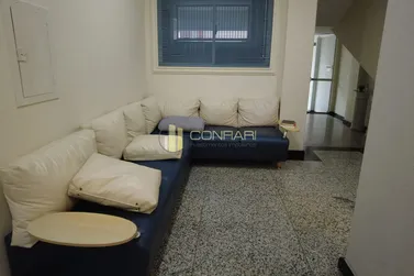 Apartamento &agrave; venda - 137m&sup2; - meia praia