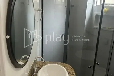 Apartamento &agrave; venda - 126m&sup2; - Meia Praia