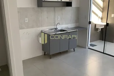 Sobrado para alugar - 80m&sup2; - Pereque