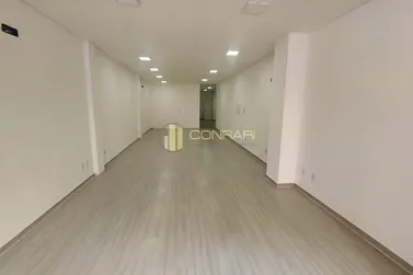 Sala Comercial para alugar - 125m&sup2; - Meia Praia
