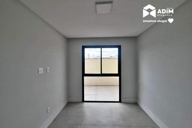Apartamento para alugar - 64m&sup2; - Centro