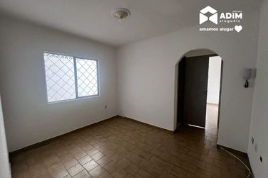 Apartamento para alugar - 50m&sup2; - Centro