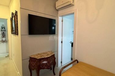 Apartamento &agrave; venda - Meia Praia