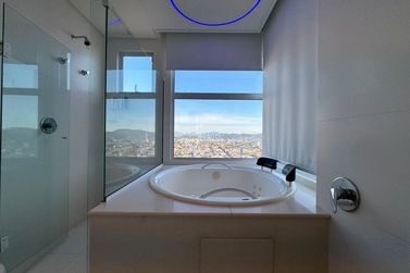 Apartamento &agrave; venda - 139m&sup2; - Centro