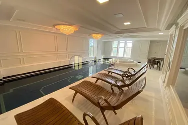 Apartamento &agrave; venda - 185m&sup2; - MEIA Praia