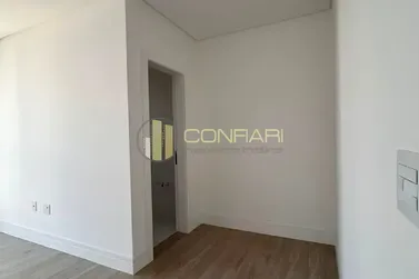 Apartamento &agrave; venda - 206m&sup2; - meia praia